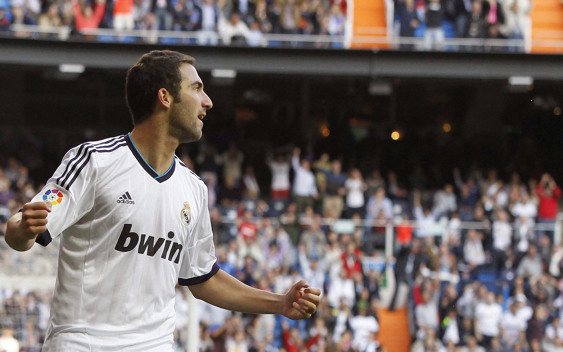 爱游戏官网-法甲宿敌激战：攻守之间的精彩博弈，法甲宿敌激战_攻守之间的精彩博弈是什么