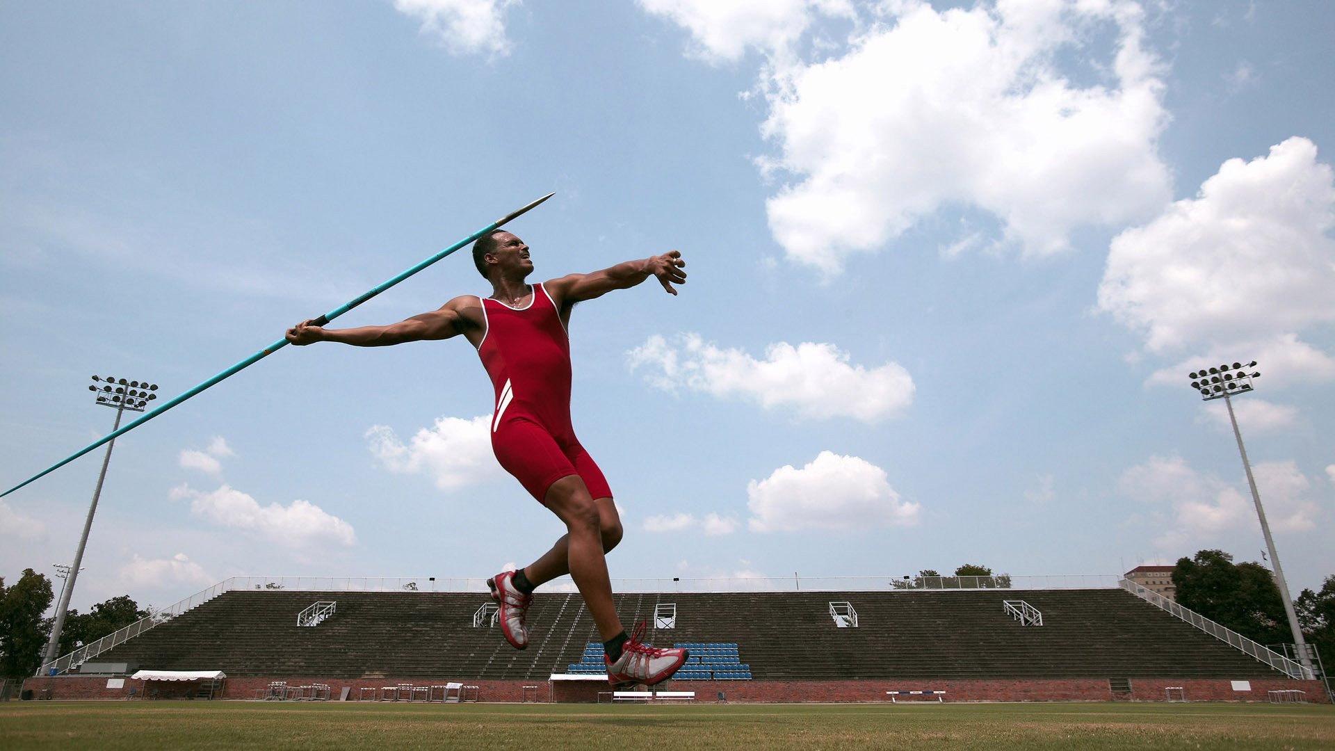 俱乐部与社区合作 开展老年健身项目 回馈社会,老年人健身俱乐部创业计划书